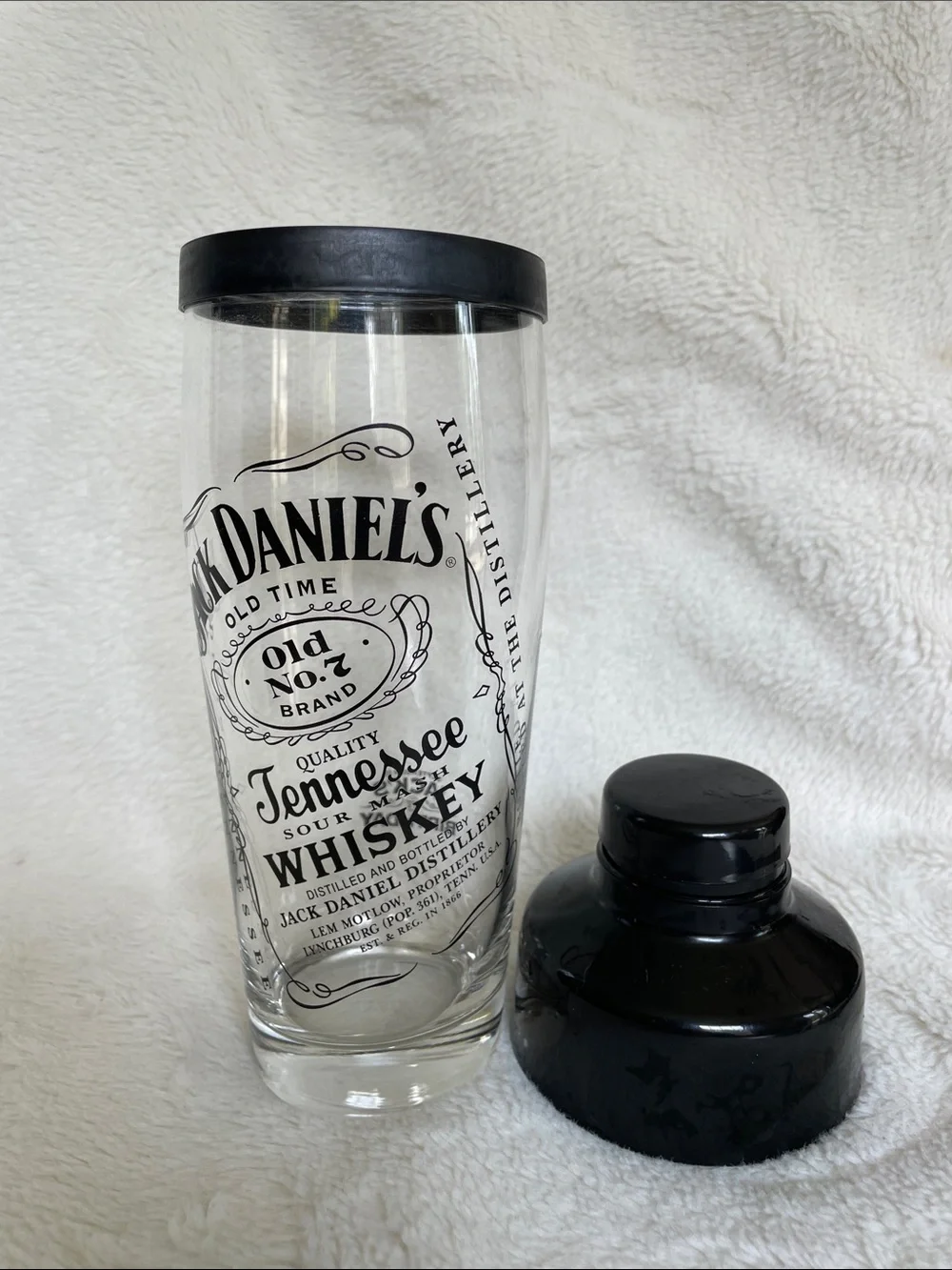 Jack Daniels Clear Glass 1 Shaker Bottle + 2 Rocks Glasses (3 items lot total)